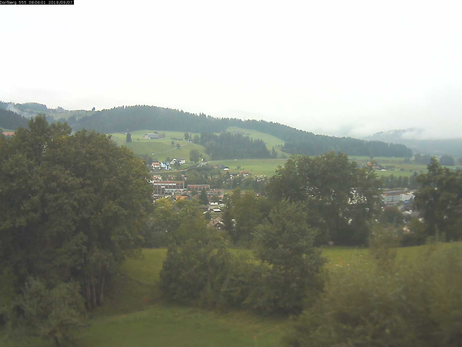 Webcam-Bild: Aussicht vom Dorfberg in Langnau 20180907-080601