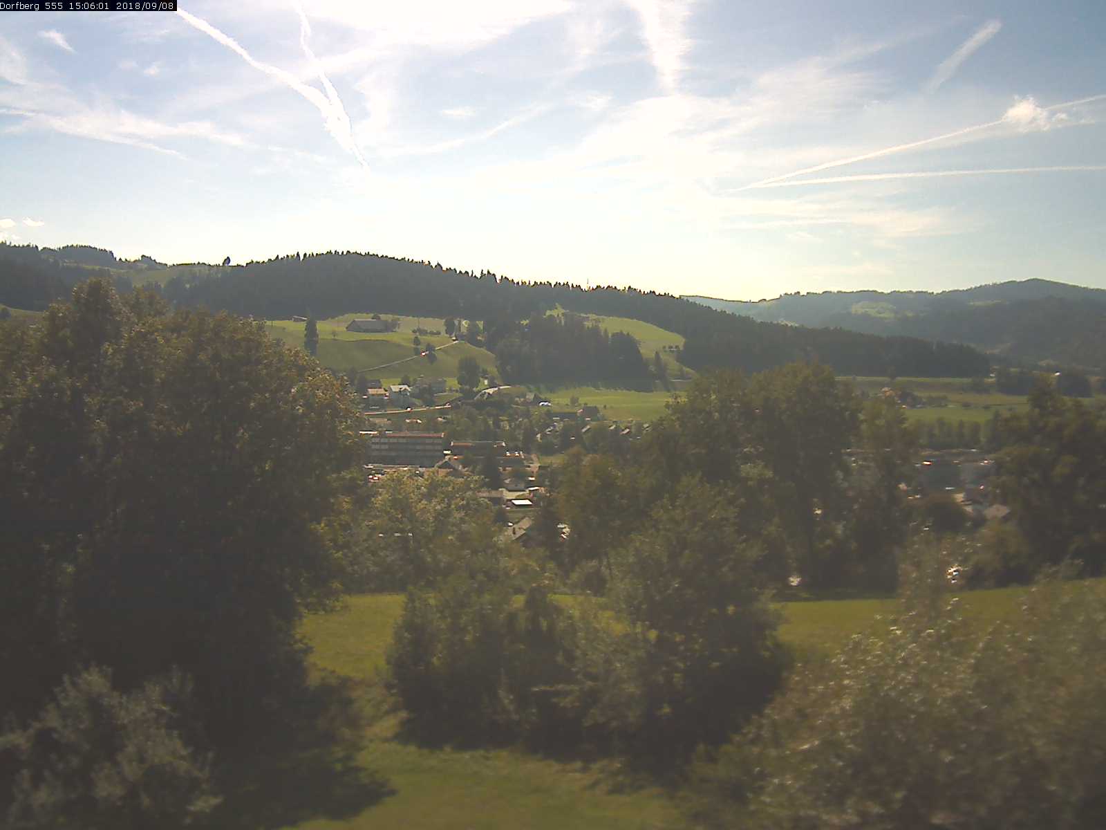 Webcam-Bild: Aussicht vom Dorfberg in Langnau 20180908-150601