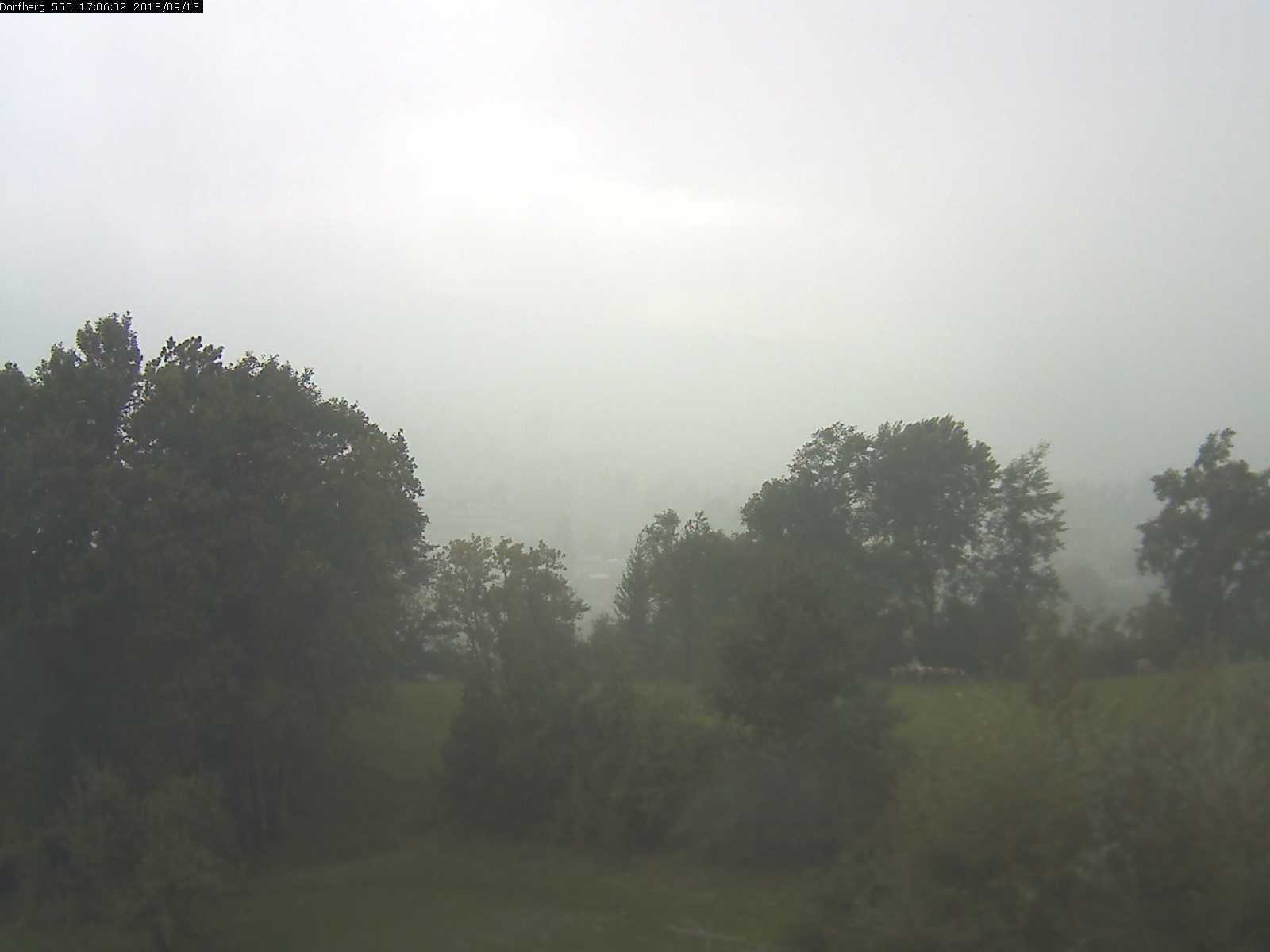 Webcam-Bild: Aussicht vom Dorfberg in Langnau 20180913-170601
