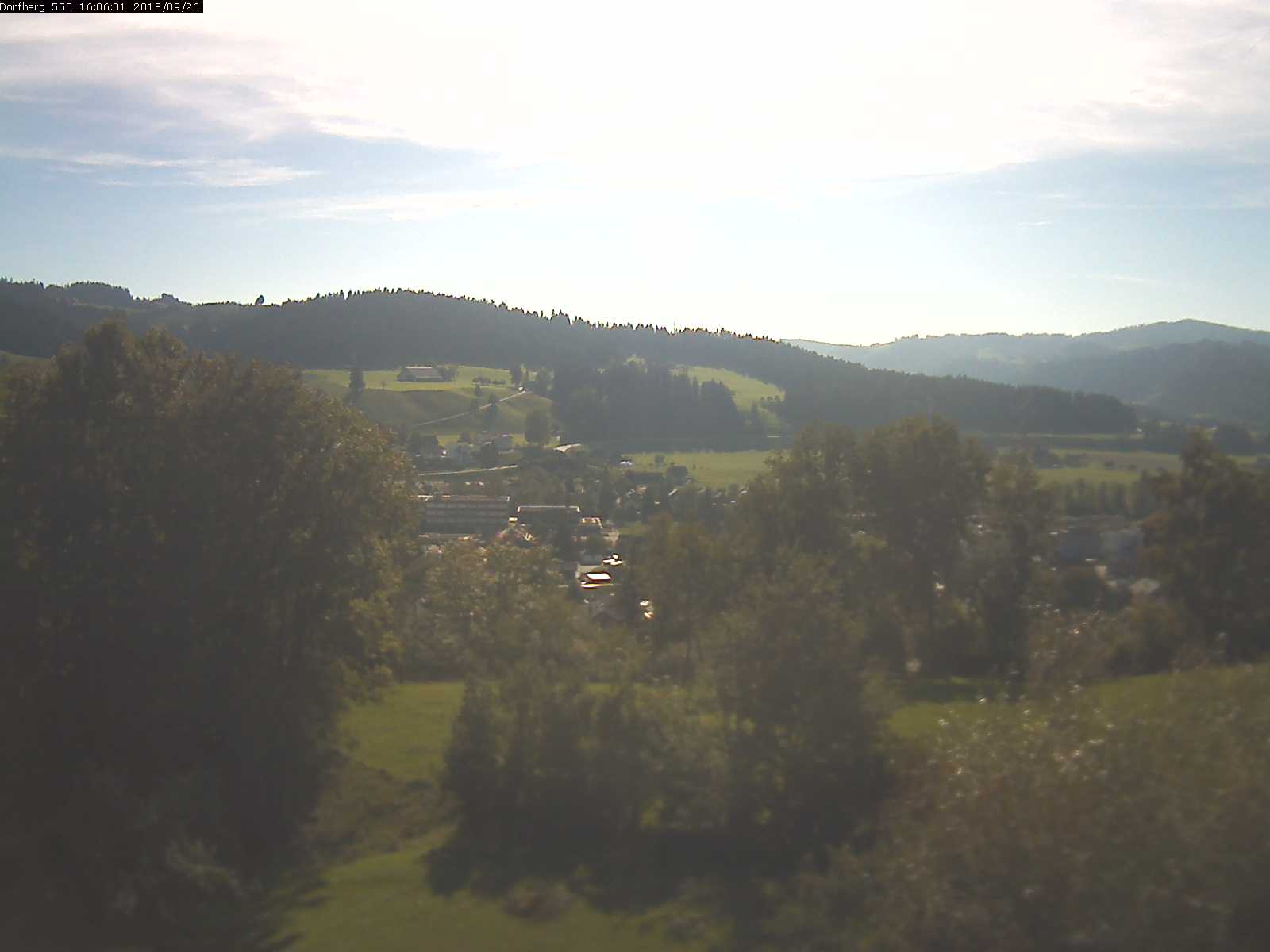 Webcam-Bild: Aussicht vom Dorfberg in Langnau 20180926-160601