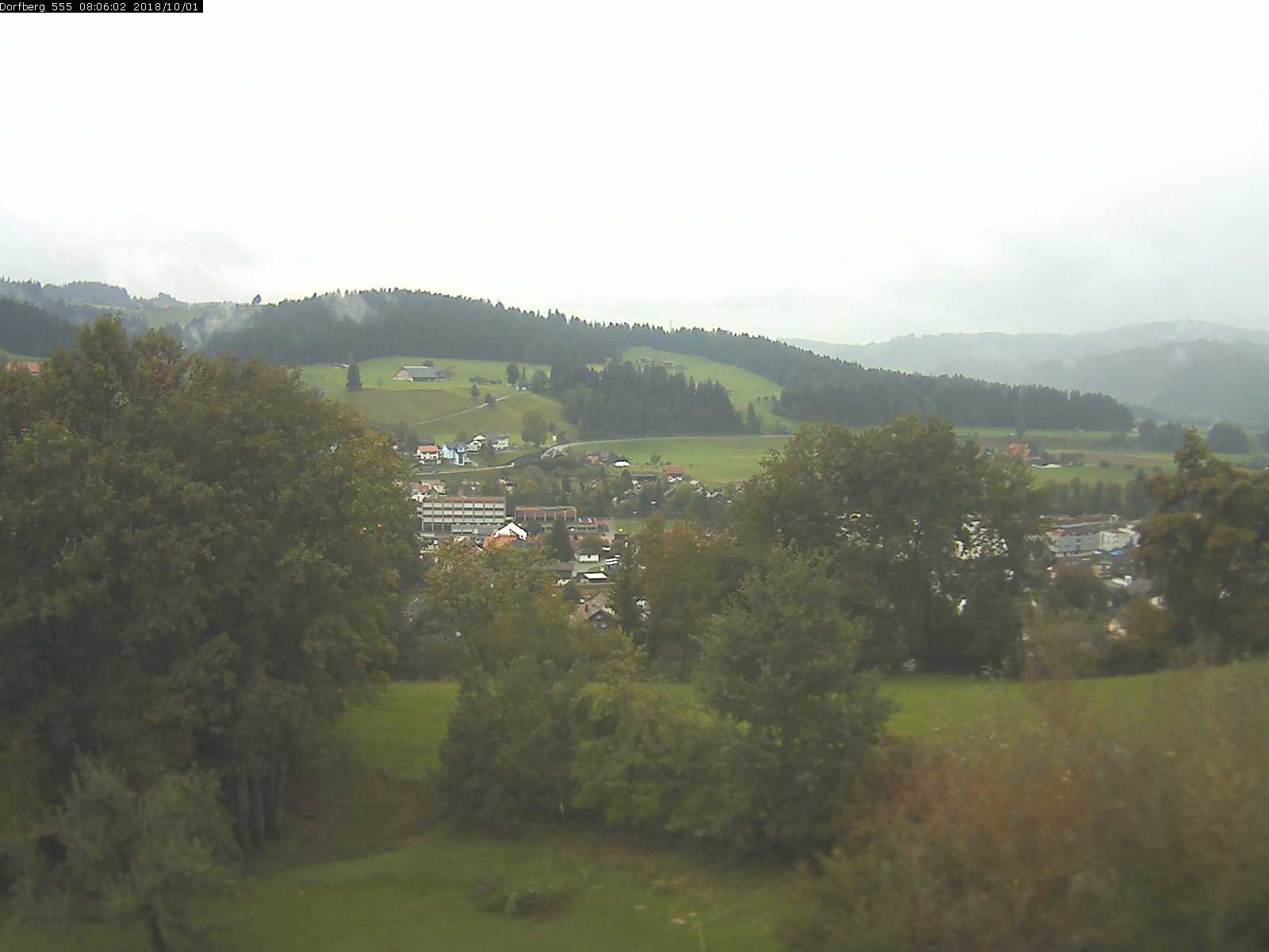 Webcam-Bild: Aussicht vom Dorfberg in Langnau 20181001-080601