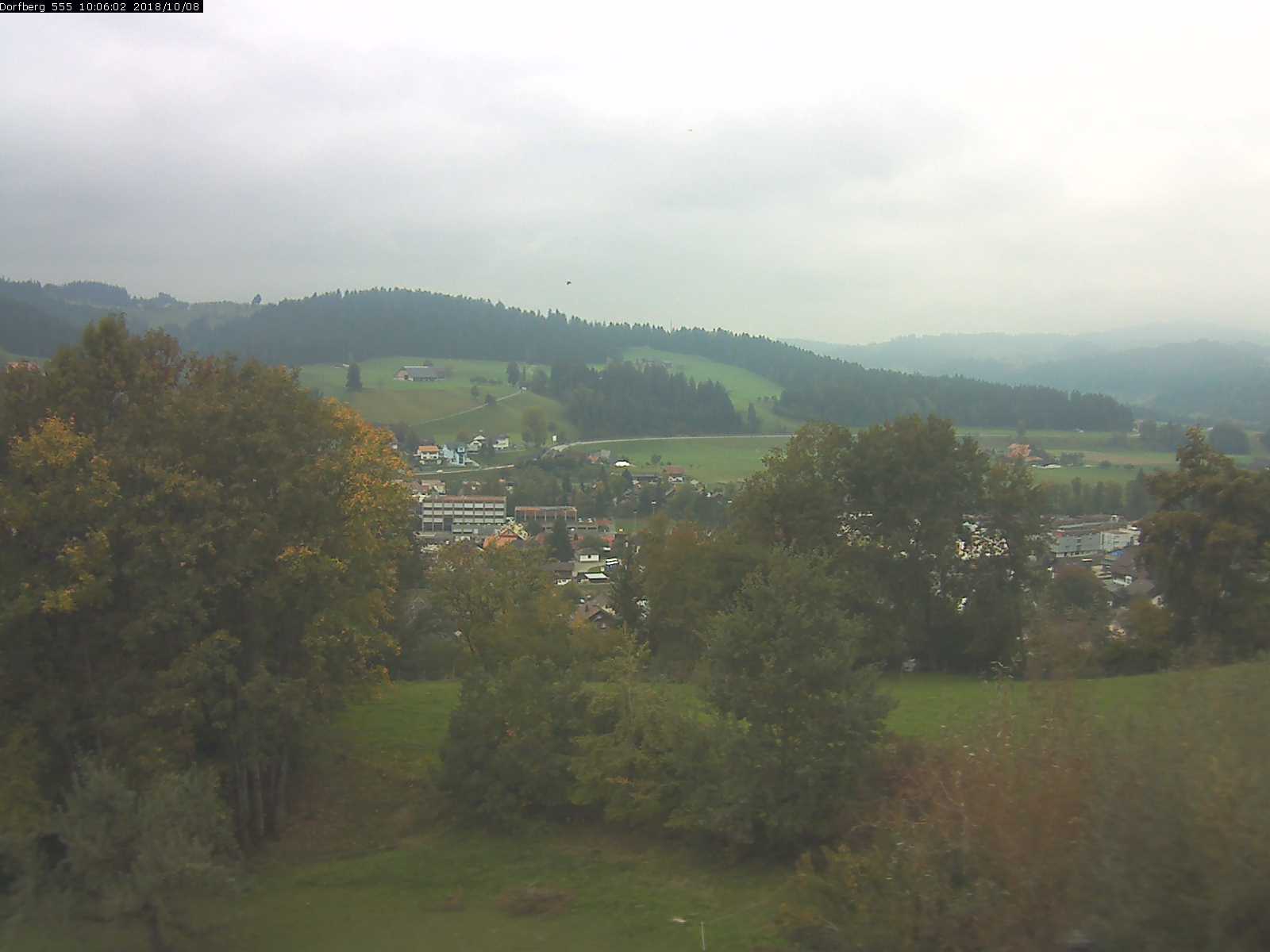 Webcam-Bild: Aussicht vom Dorfberg in Langnau 20181008-100601