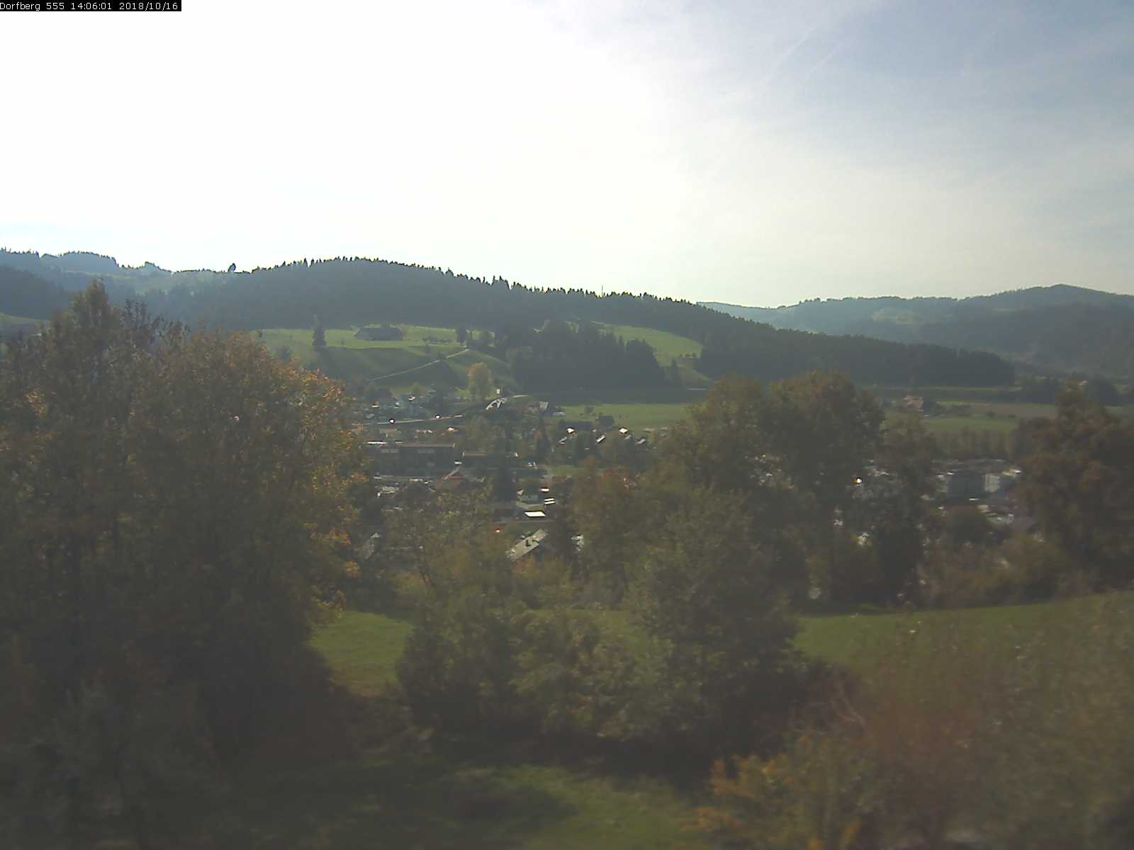 Webcam-Bild: Aussicht vom Dorfberg in Langnau 20181016-140601