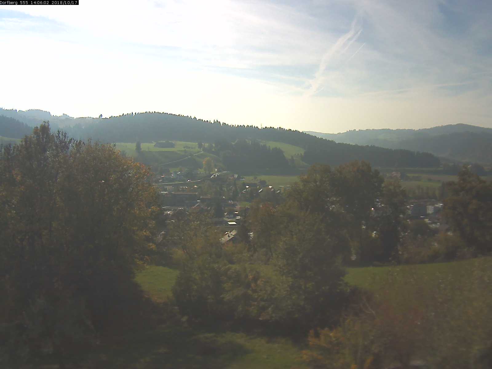 Webcam-Bild: Aussicht vom Dorfberg in Langnau 20181017-140601