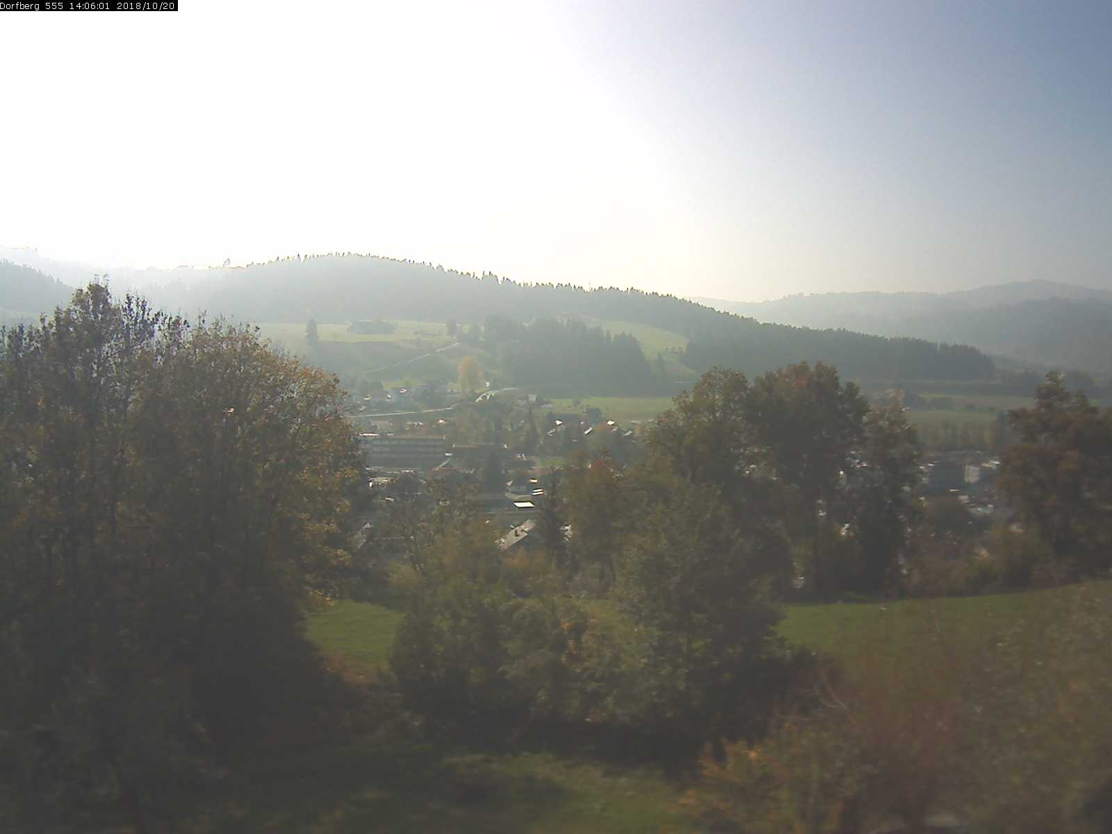 Webcam-Bild: Aussicht vom Dorfberg in Langnau 20181020-140601