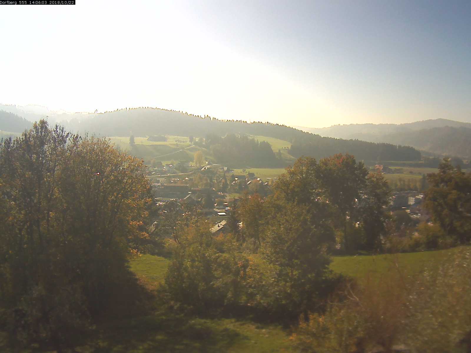 Webcam-Bild: Aussicht vom Dorfberg in Langnau 20181022-140601