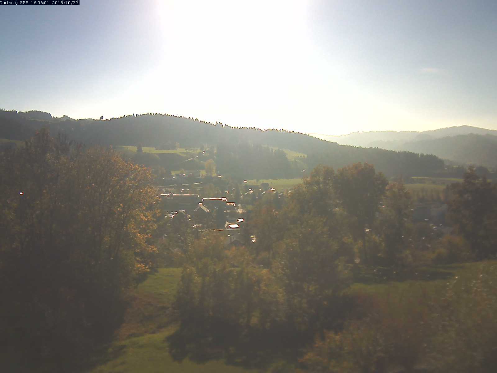 Webcam-Bild: Aussicht vom Dorfberg in Langnau 20181022-160601