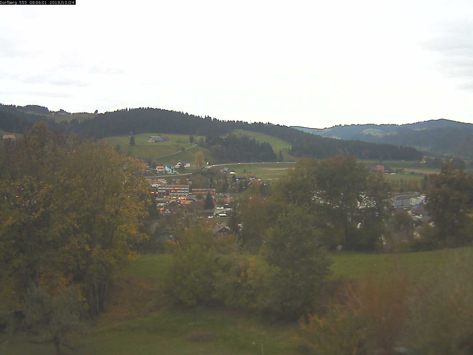 Webcam-Bild: Aussicht vom Dorfberg in Langnau 20181024-080601