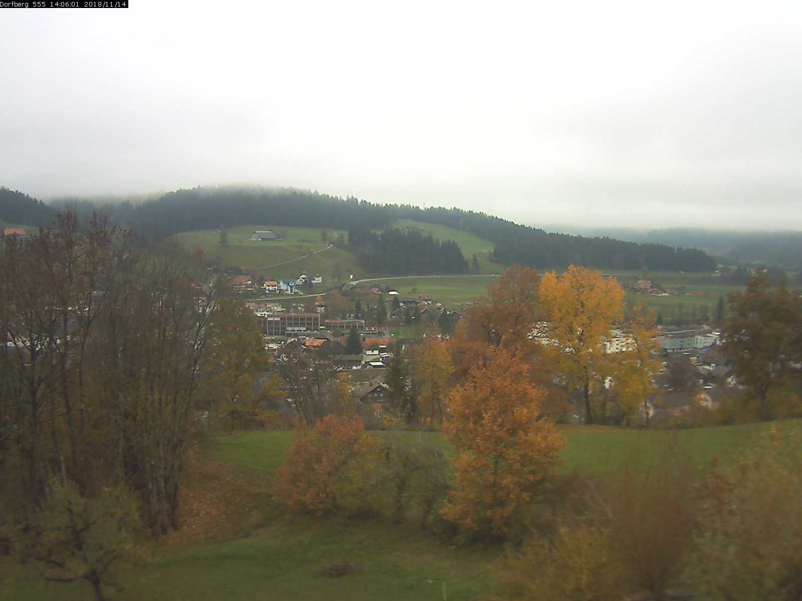 Webcam-Bild: Aussicht vom Dorfberg in Langnau 20181114-140601