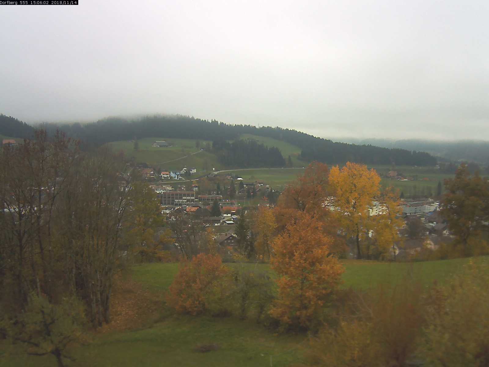 Webcam-Bild: Aussicht vom Dorfberg in Langnau 20181114-150601