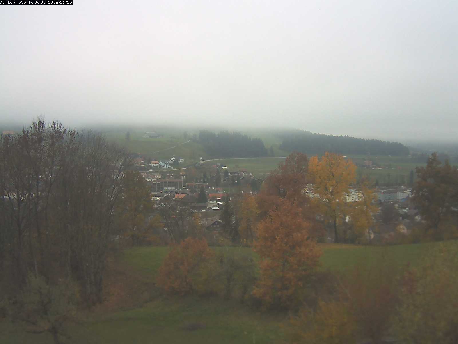 Webcam-Bild: Aussicht vom Dorfberg in Langnau 20181115-160601