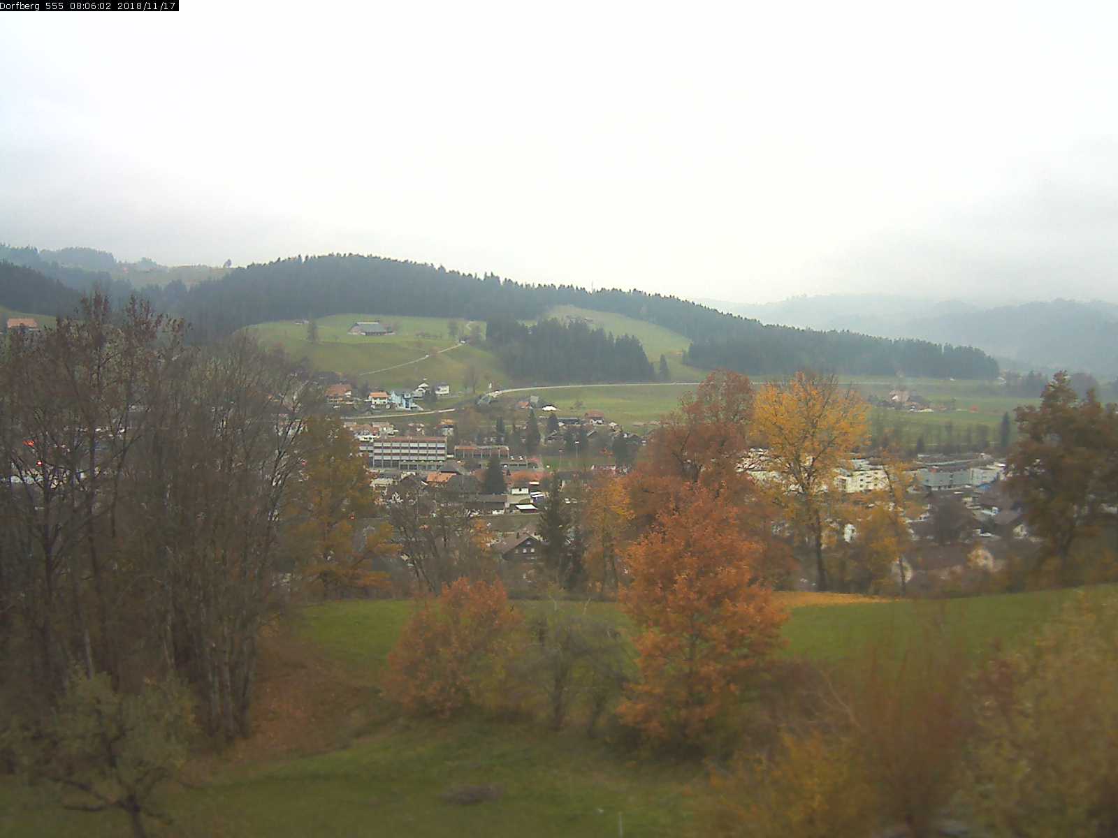 Webcam-Bild: Aussicht vom Dorfberg in Langnau 20181117-080601