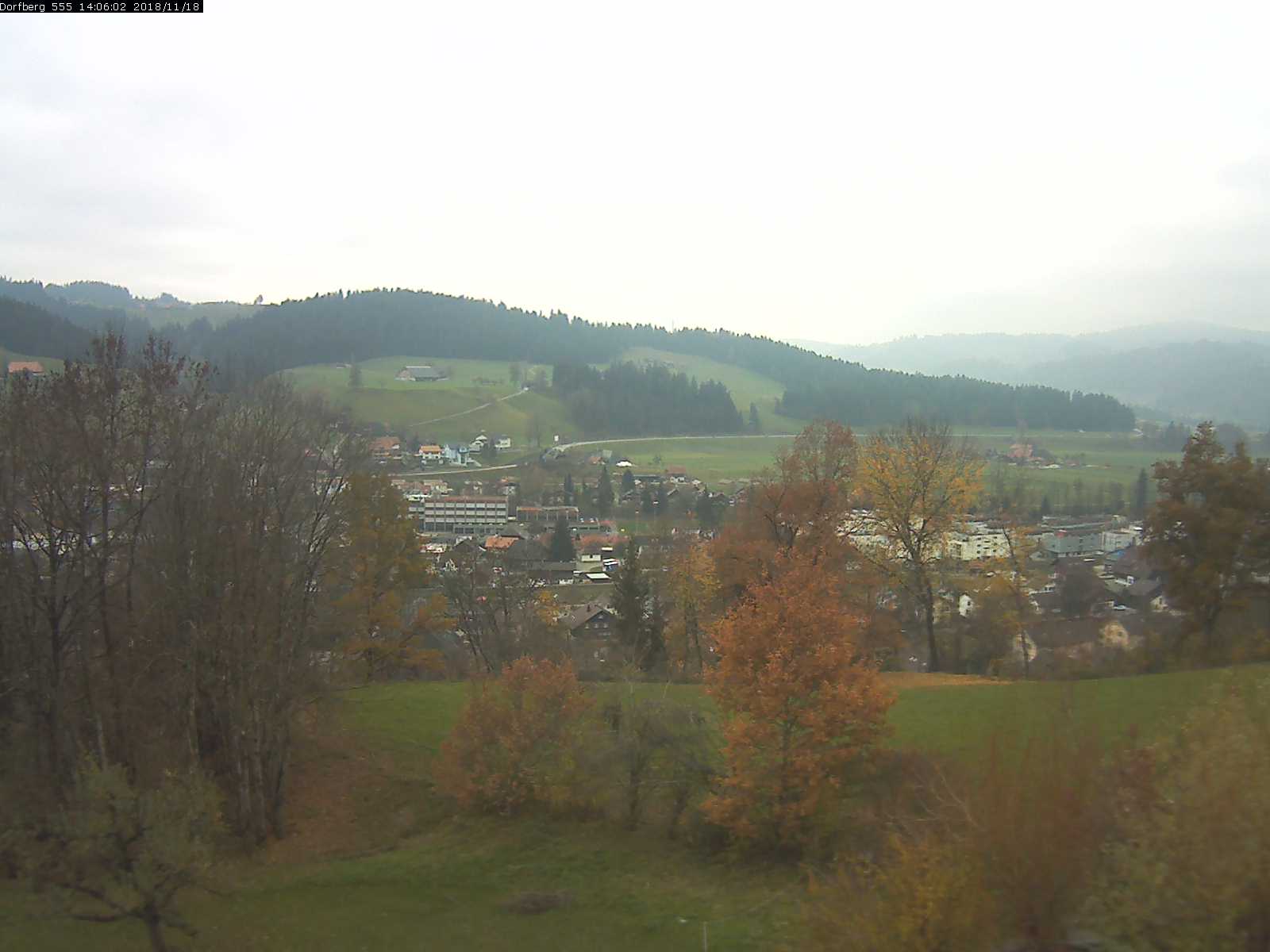 Webcam-Bild: Aussicht vom Dorfberg in Langnau 20181118-140601