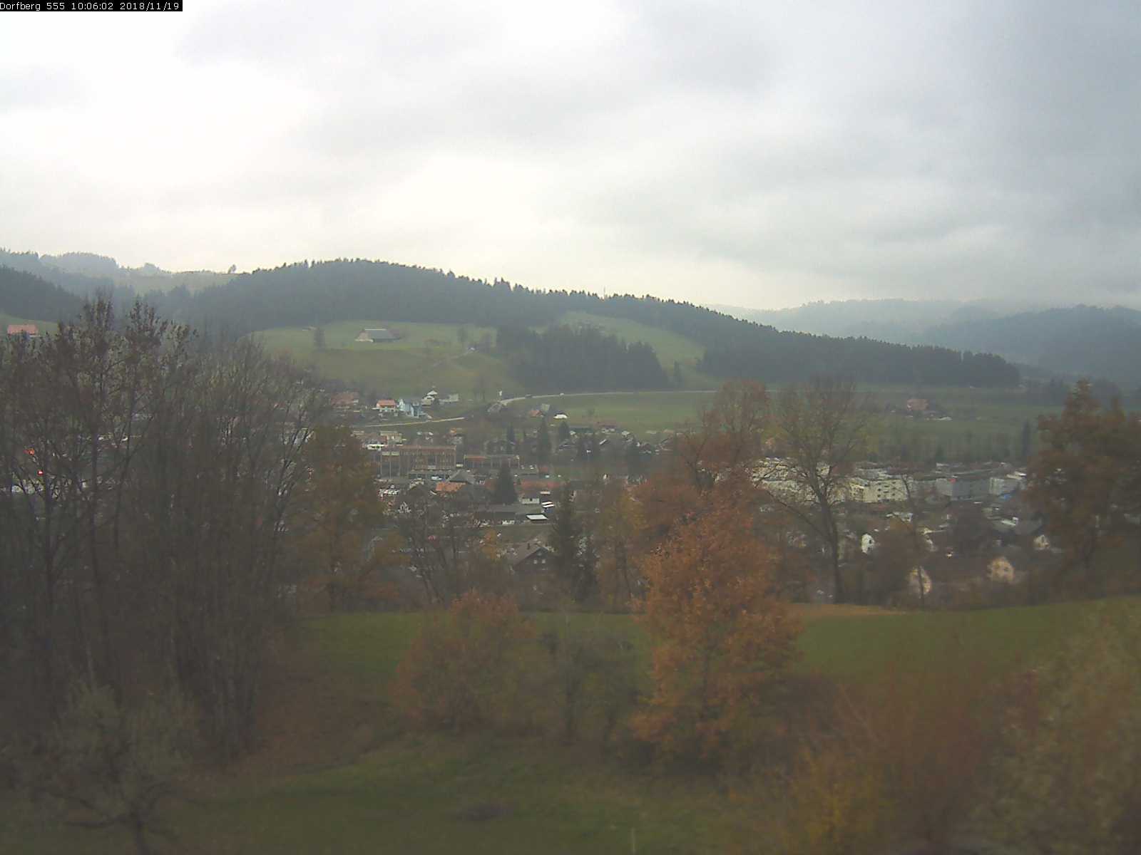 Webcam-Bild: Aussicht vom Dorfberg in Langnau 20181119-100601