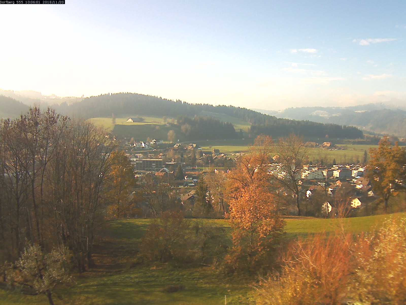 Webcam-Bild: Aussicht vom Dorfberg in Langnau 20181120-100601