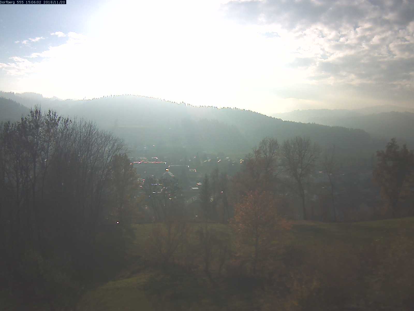 Webcam-Bild: Aussicht vom Dorfberg in Langnau 20181120-150601