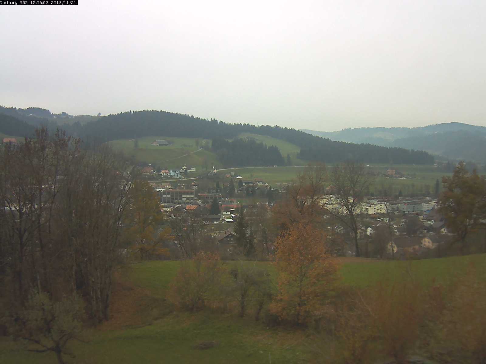 Webcam-Bild: Aussicht vom Dorfberg in Langnau 20181121-150601