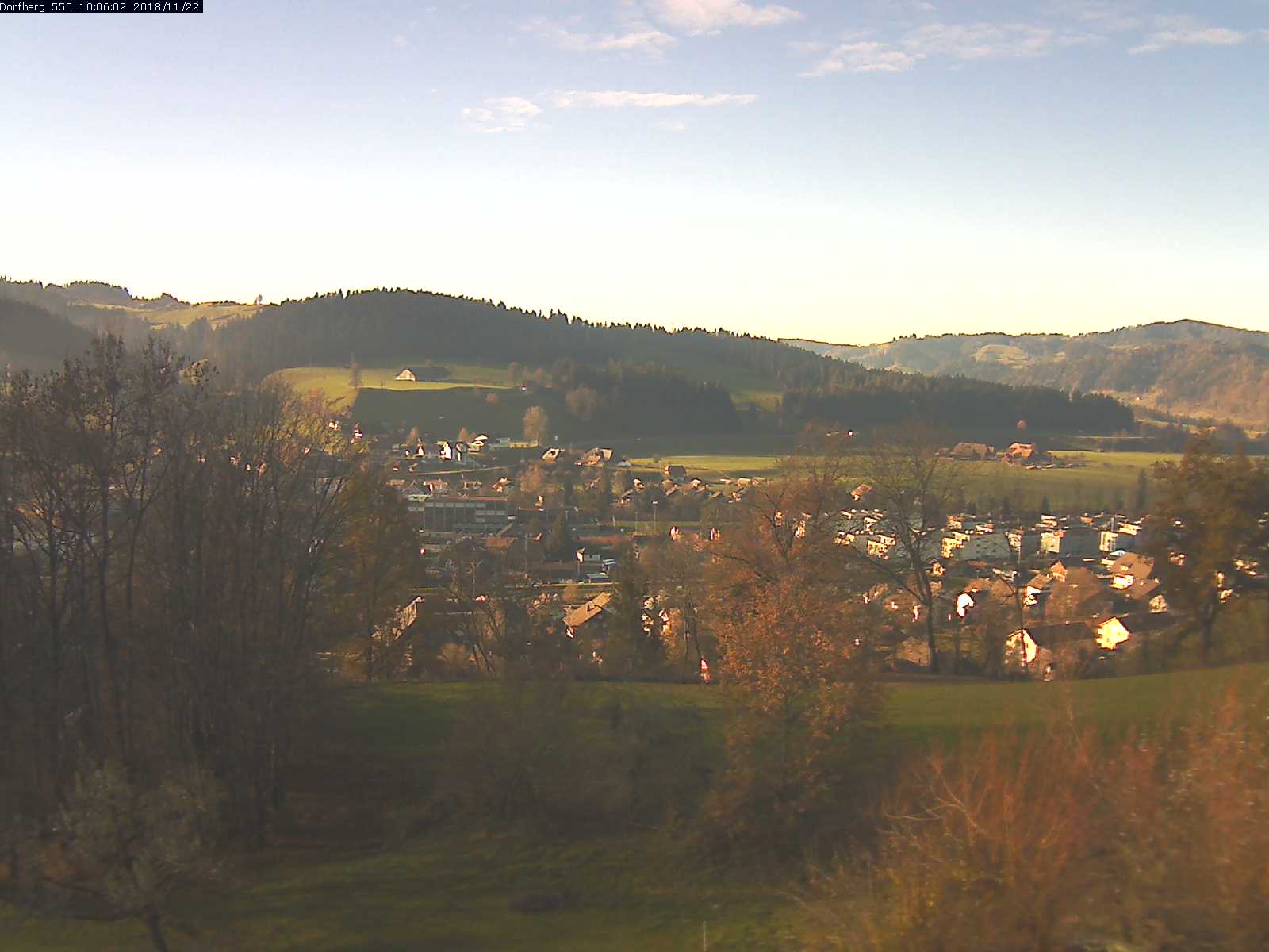 Webcam-Bild: Aussicht vom Dorfberg in Langnau 20181122-100601
