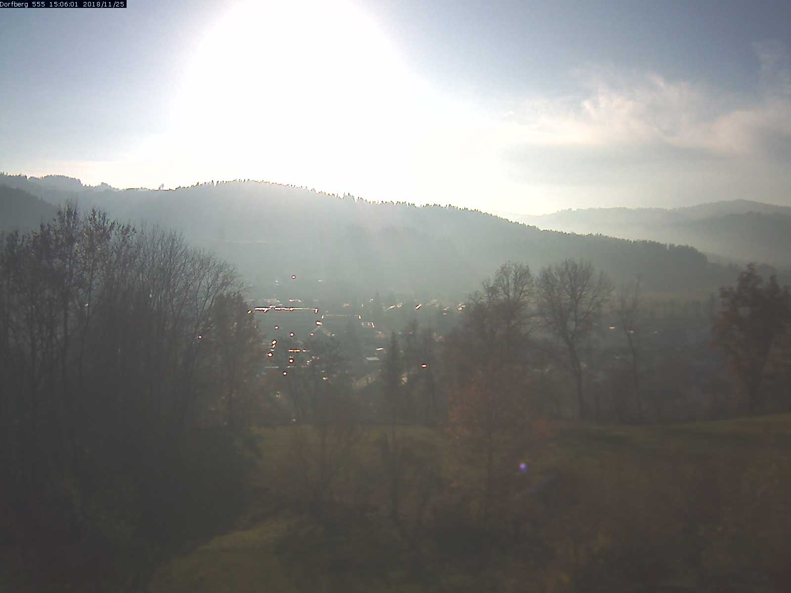 Webcam-Bild: Aussicht vom Dorfberg in Langnau 20181125-150601