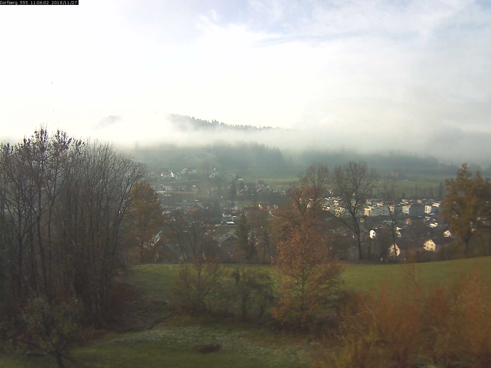 Webcam-Bild: Aussicht vom Dorfberg in Langnau 20181127-110601