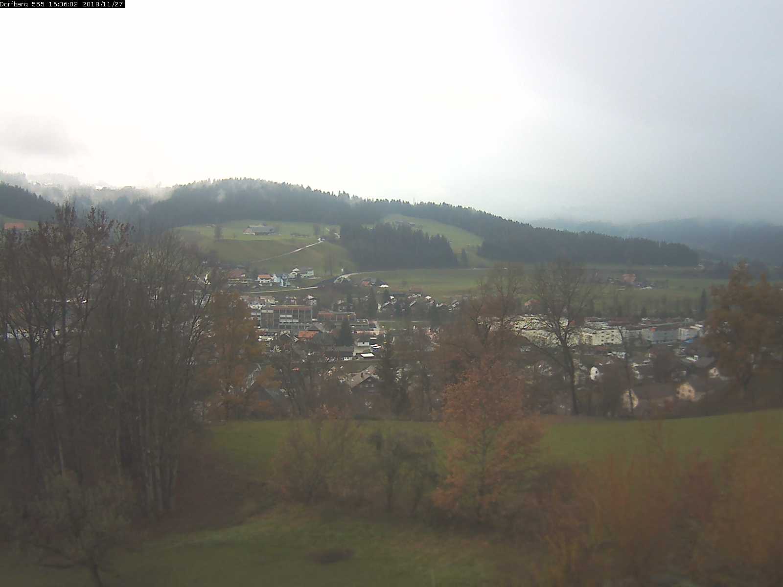 Webcam-Bild: Aussicht vom Dorfberg in Langnau 20181127-160601