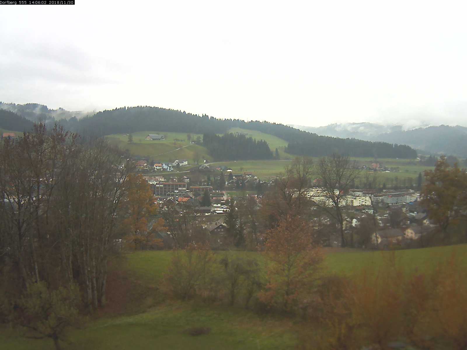 Webcam-Bild: Aussicht vom Dorfberg in Langnau 20181130-140601