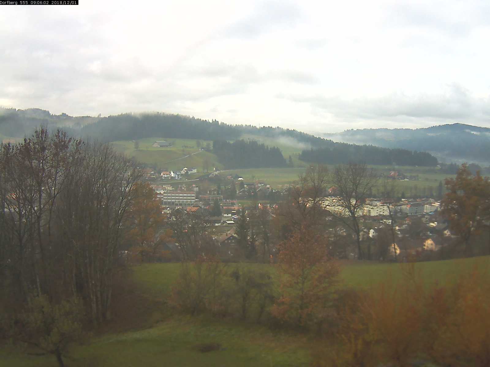 Webcam-Bild: Aussicht vom Dorfberg in Langnau 20181201-090601