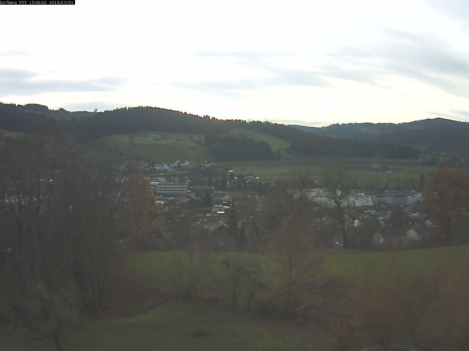Webcam-Bild: Aussicht vom Dorfberg in Langnau 20181201-150601