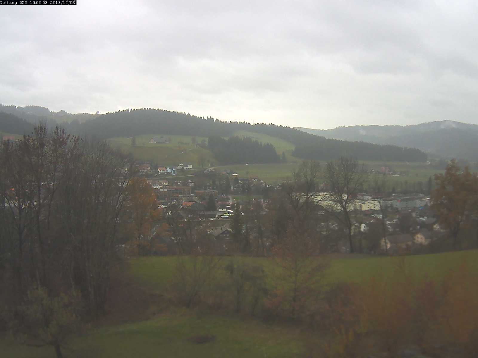 Webcam-Bild: Aussicht vom Dorfberg in Langnau 20181203-150601