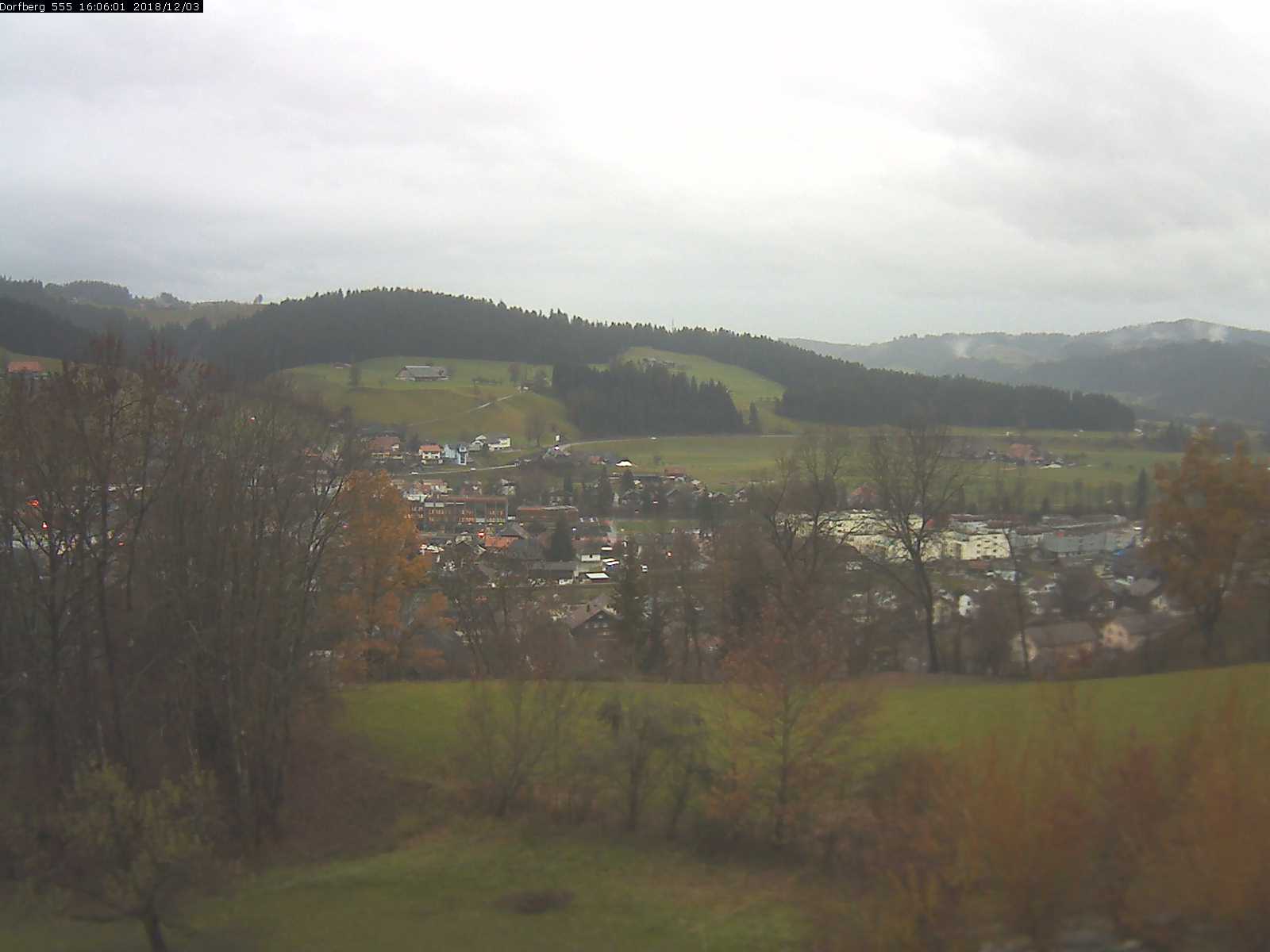Webcam-Bild: Aussicht vom Dorfberg in Langnau 20181203-160601