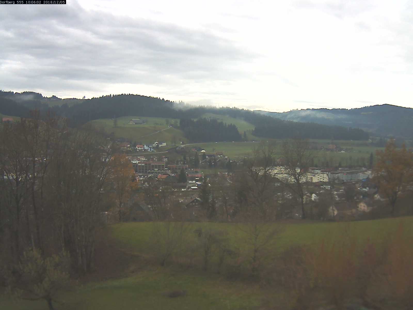 Webcam-Bild: Aussicht vom Dorfberg in Langnau 20181205-100601