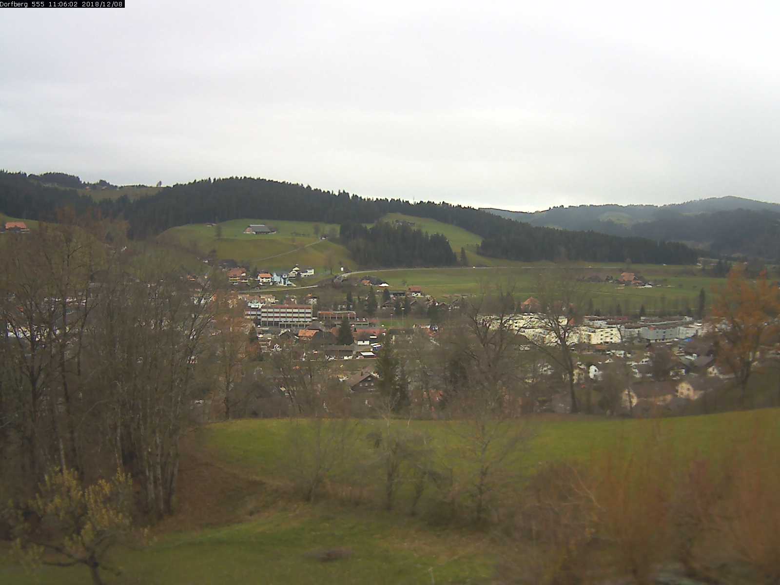 Webcam-Bild: Aussicht vom Dorfberg in Langnau 20181208-110601