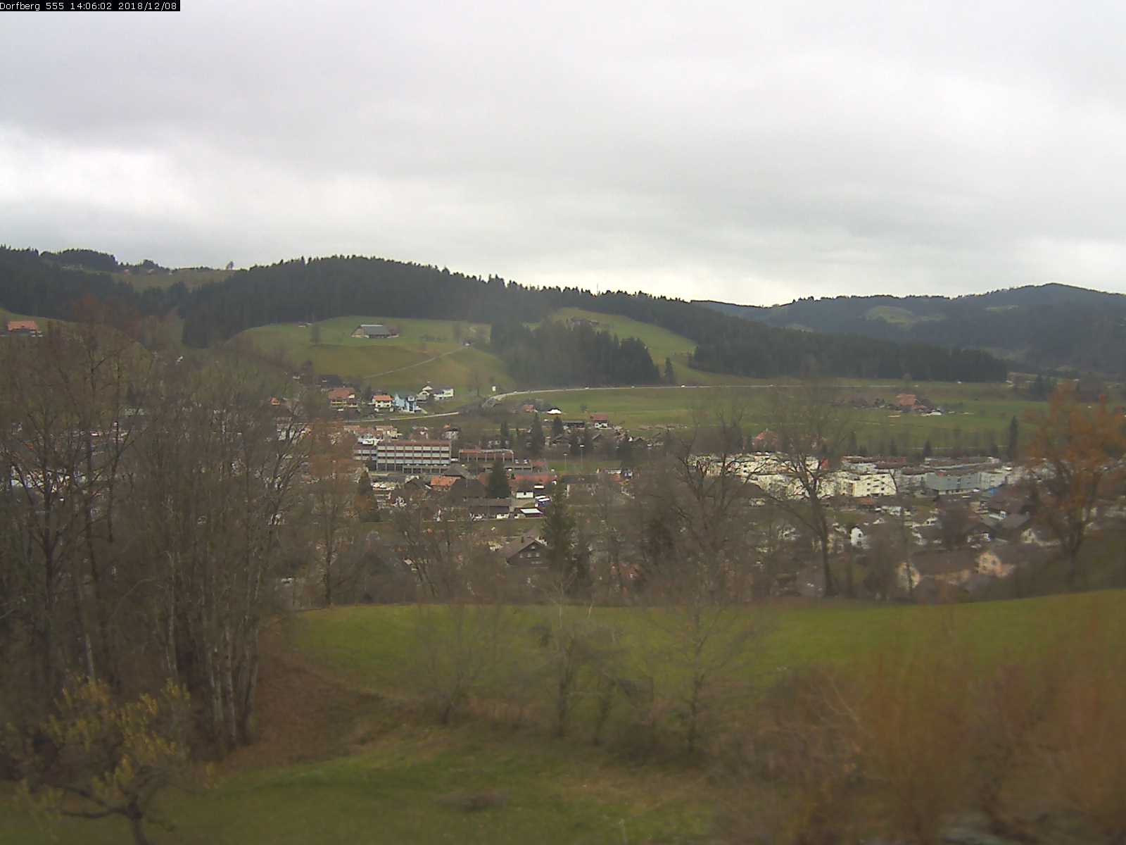 Webcam-Bild: Aussicht vom Dorfberg in Langnau 20181208-140601