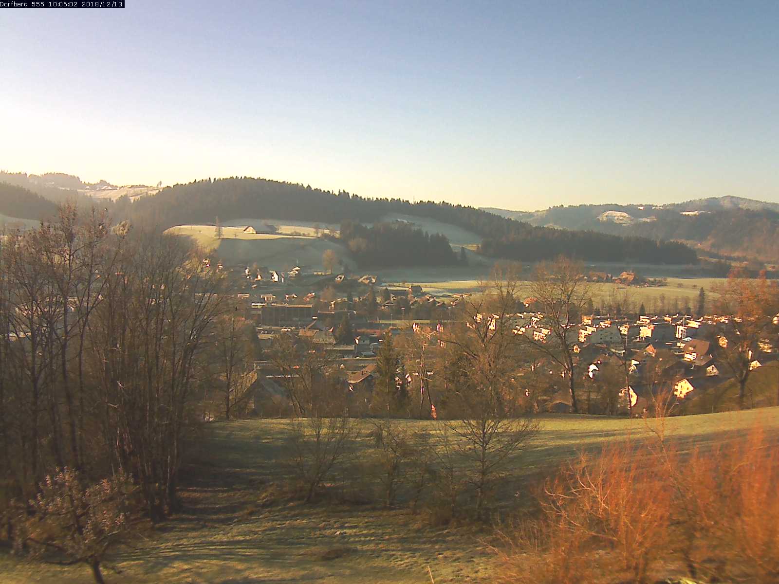 Webcam-Bild: Aussicht vom Dorfberg in Langnau 20181213-100601