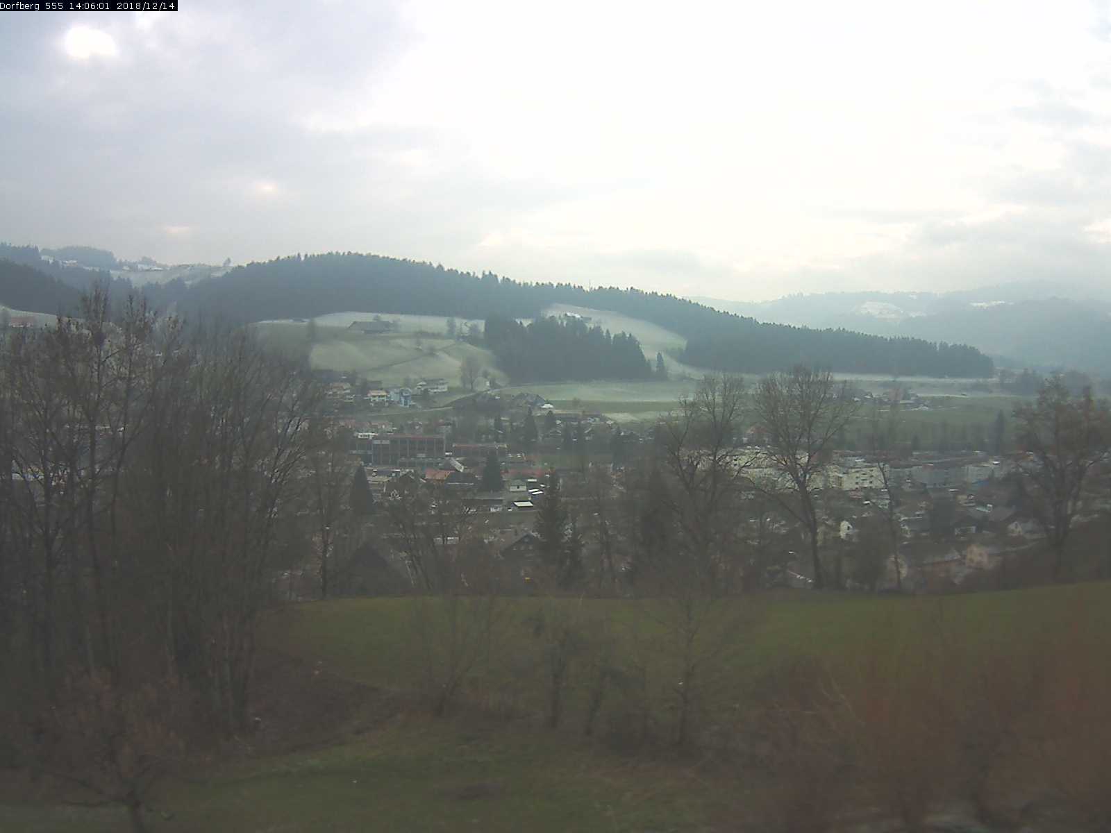 Webcam-Bild: Aussicht vom Dorfberg in Langnau 20181214-140601