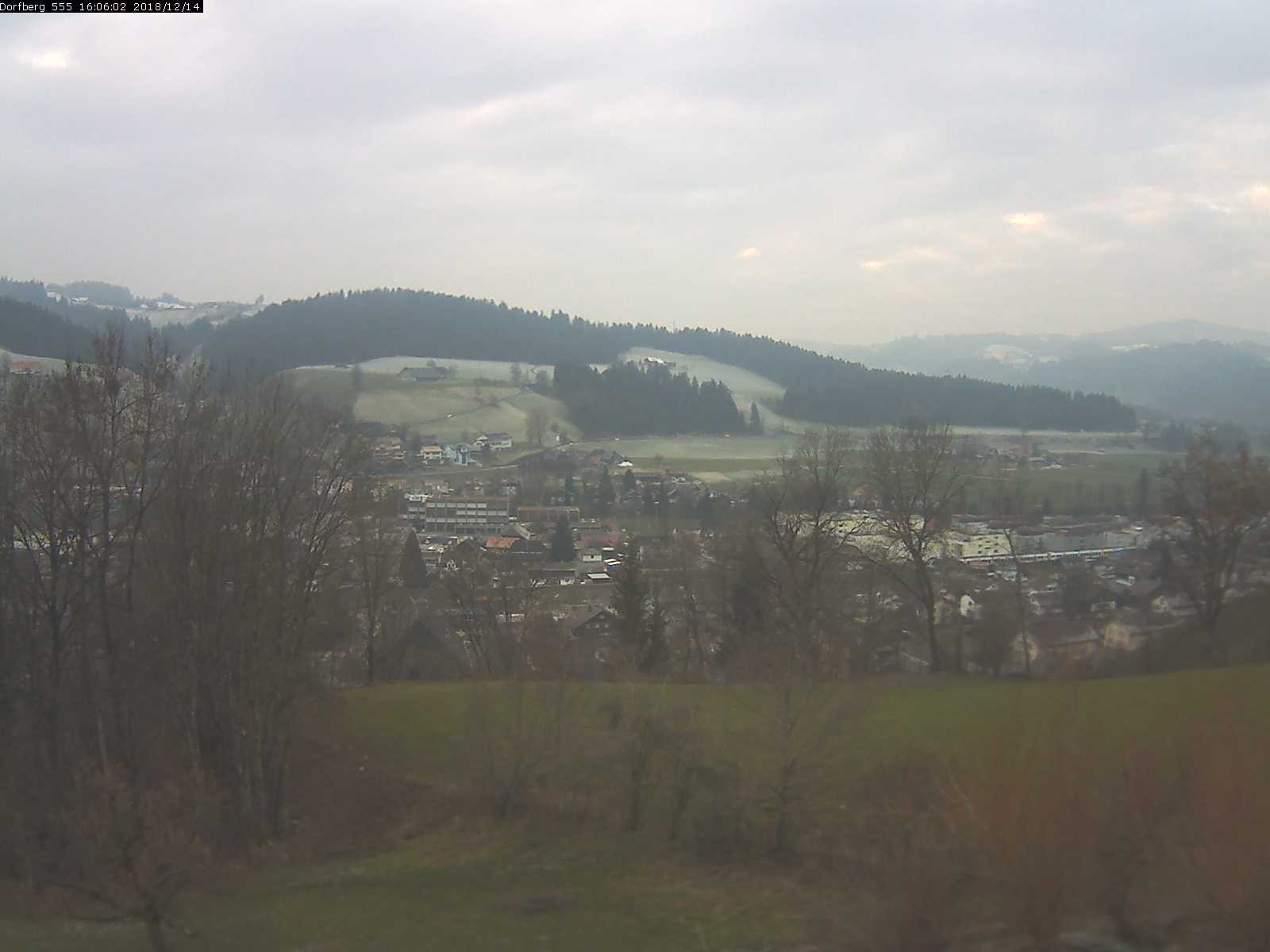 Webcam-Bild: Aussicht vom Dorfberg in Langnau 20181214-160601
