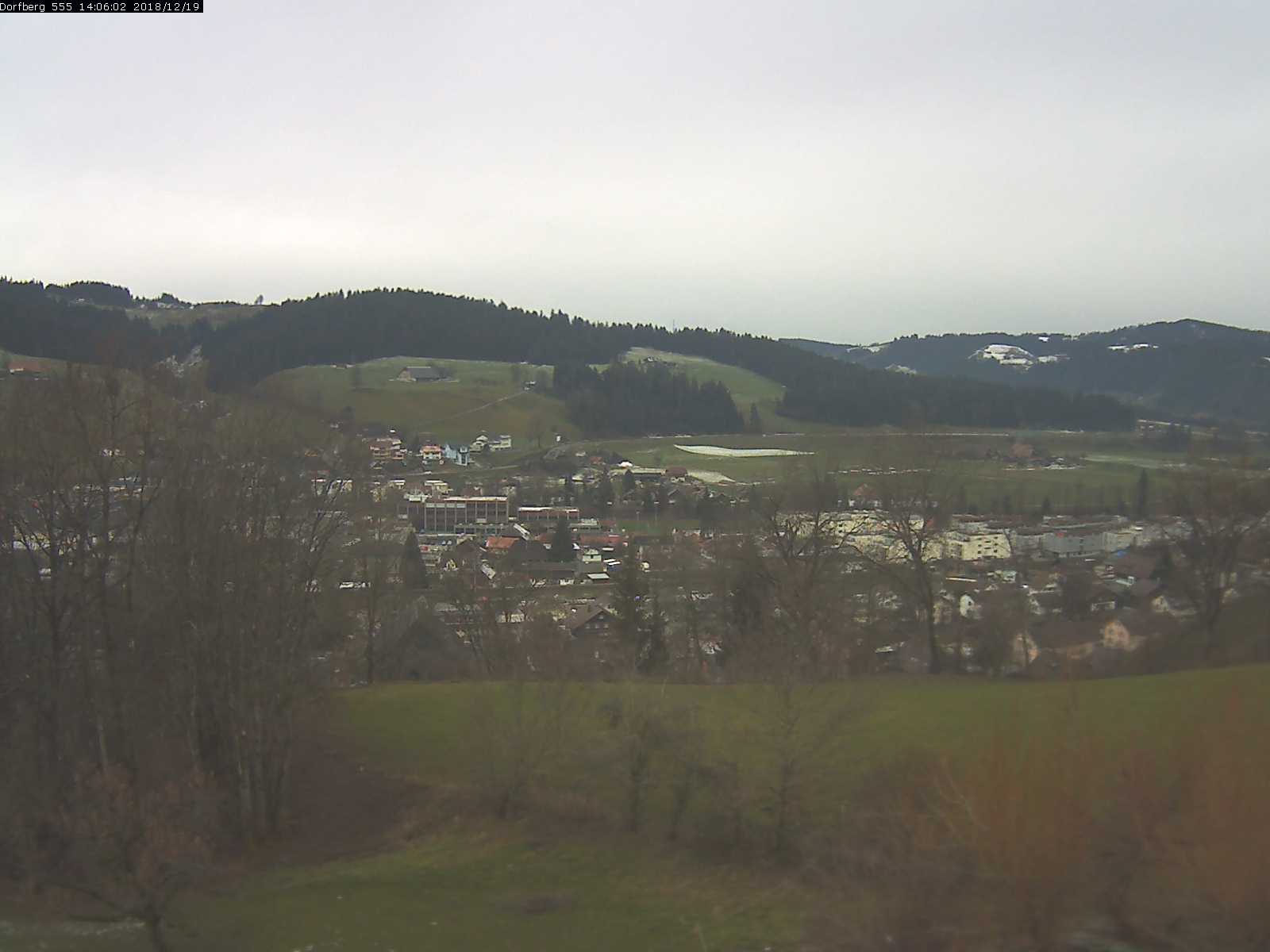 Webcam-Bild: Aussicht vom Dorfberg in Langnau 20181219-140601