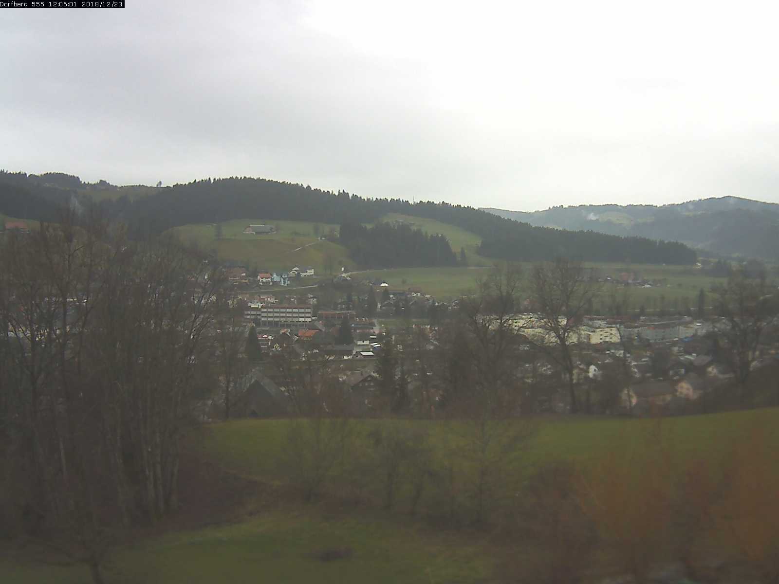 Webcam-Bild: Aussicht vom Dorfberg in Langnau 20181223-120601