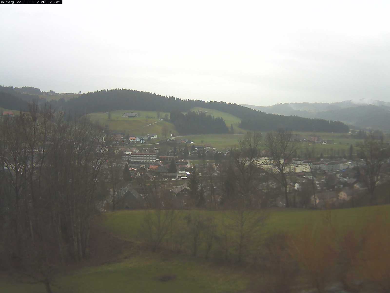Webcam-Bild: Aussicht vom Dorfberg in Langnau 20181223-150601