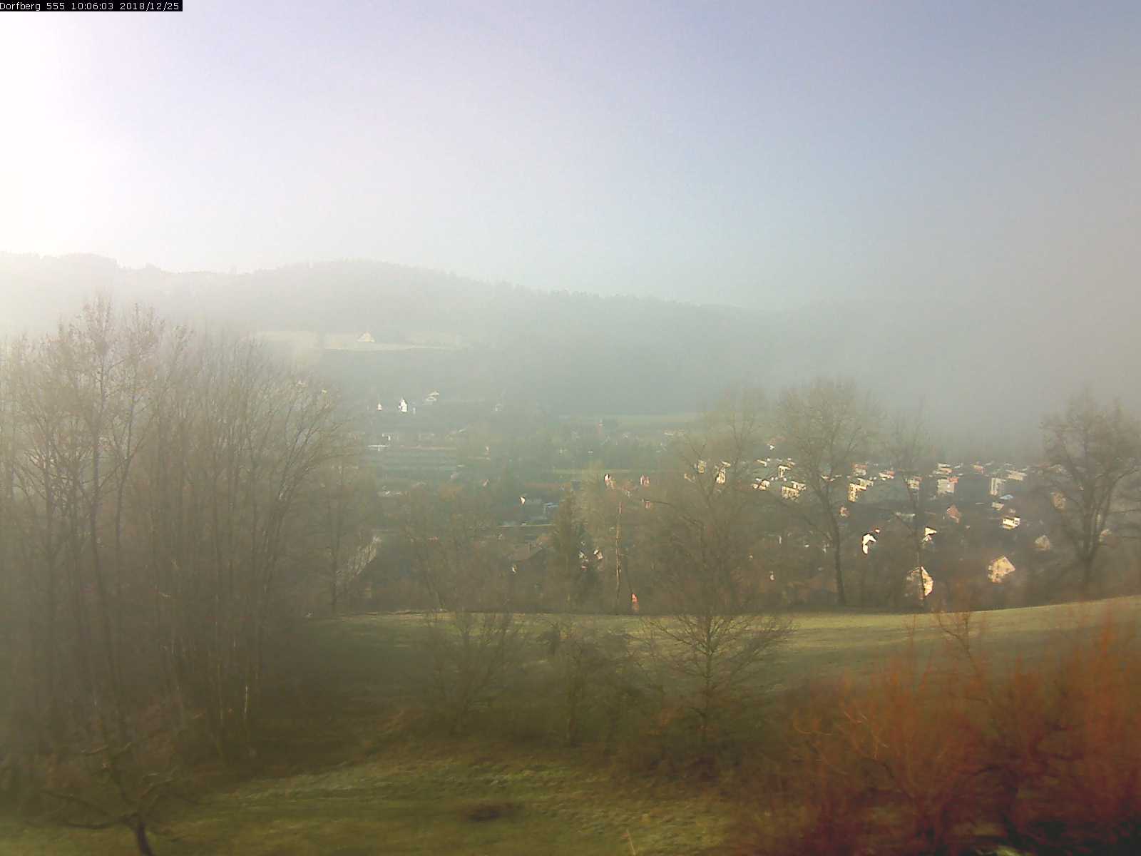 Webcam-Bild: Aussicht vom Dorfberg in Langnau 20181225-100601