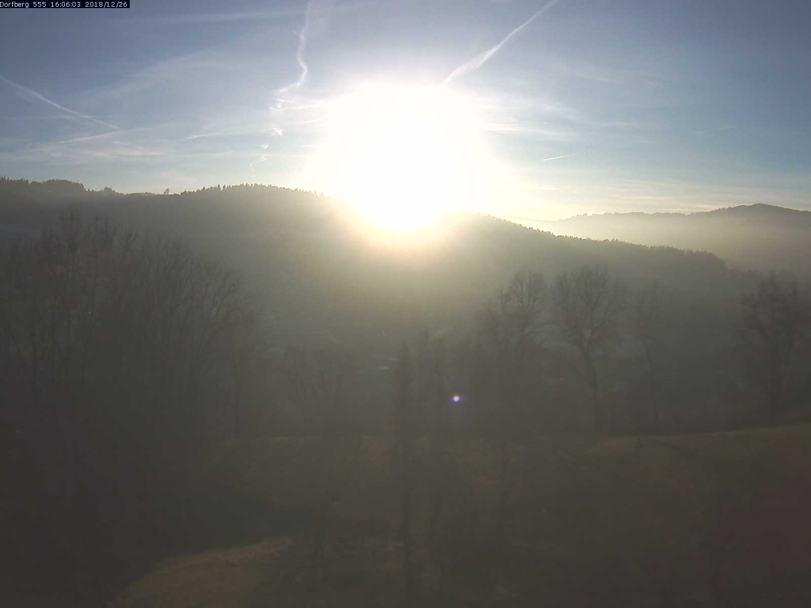 Webcam-Bild: Aussicht vom Dorfberg in Langnau 20181226-160601