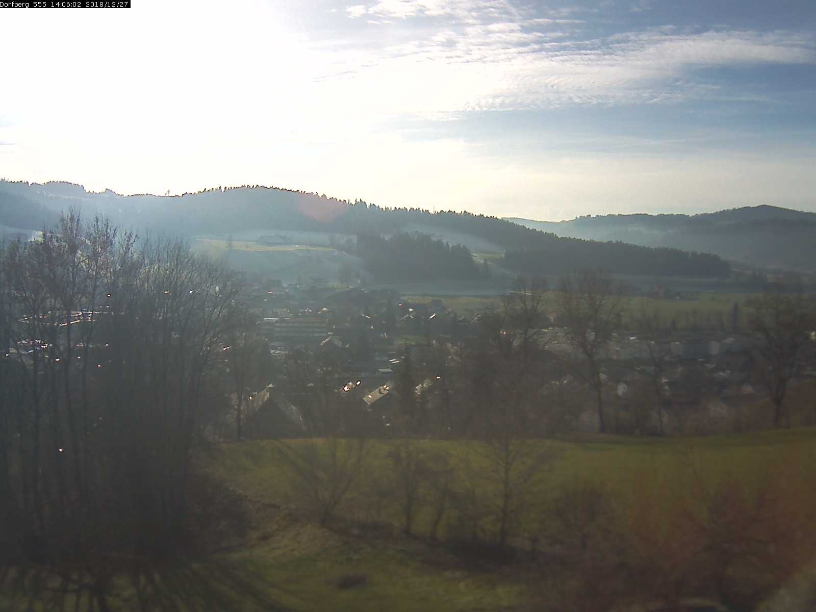 Webcam-Bild: Aussicht vom Dorfberg in Langnau 20181227-140601