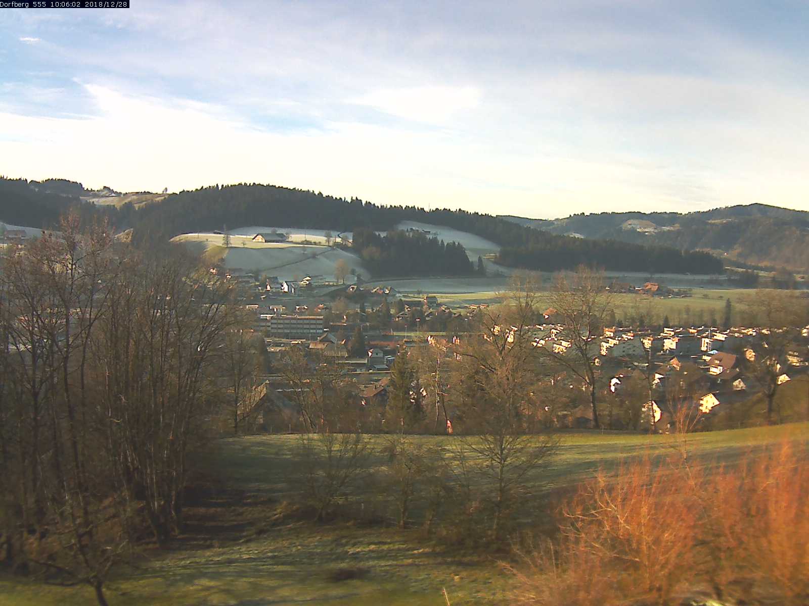 Webcam-Bild: Aussicht vom Dorfberg in Langnau 20181228-100601
