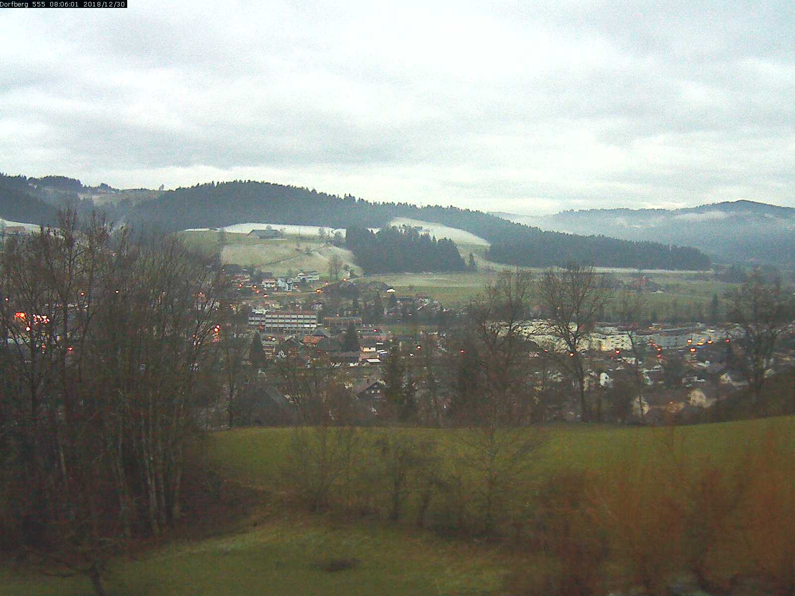Webcam-Bild: Aussicht vom Dorfberg in Langnau 20181230-080601