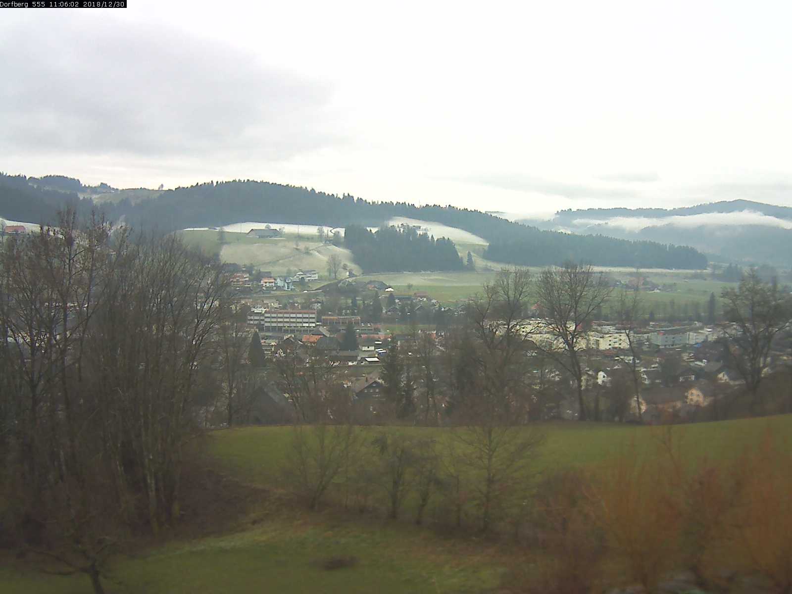 Webcam-Bild: Aussicht vom Dorfberg in Langnau 20181230-110601
