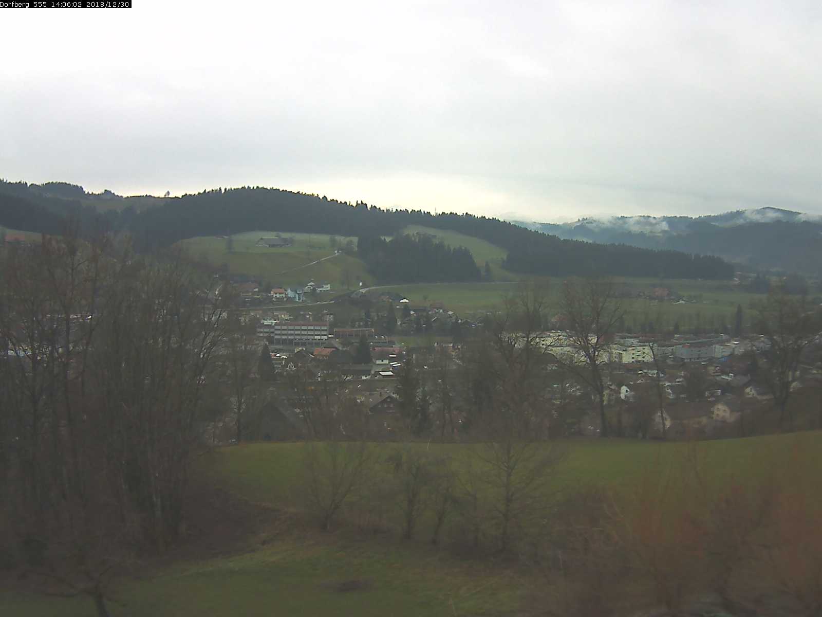 Webcam-Bild: Aussicht vom Dorfberg in Langnau 20181230-140601
