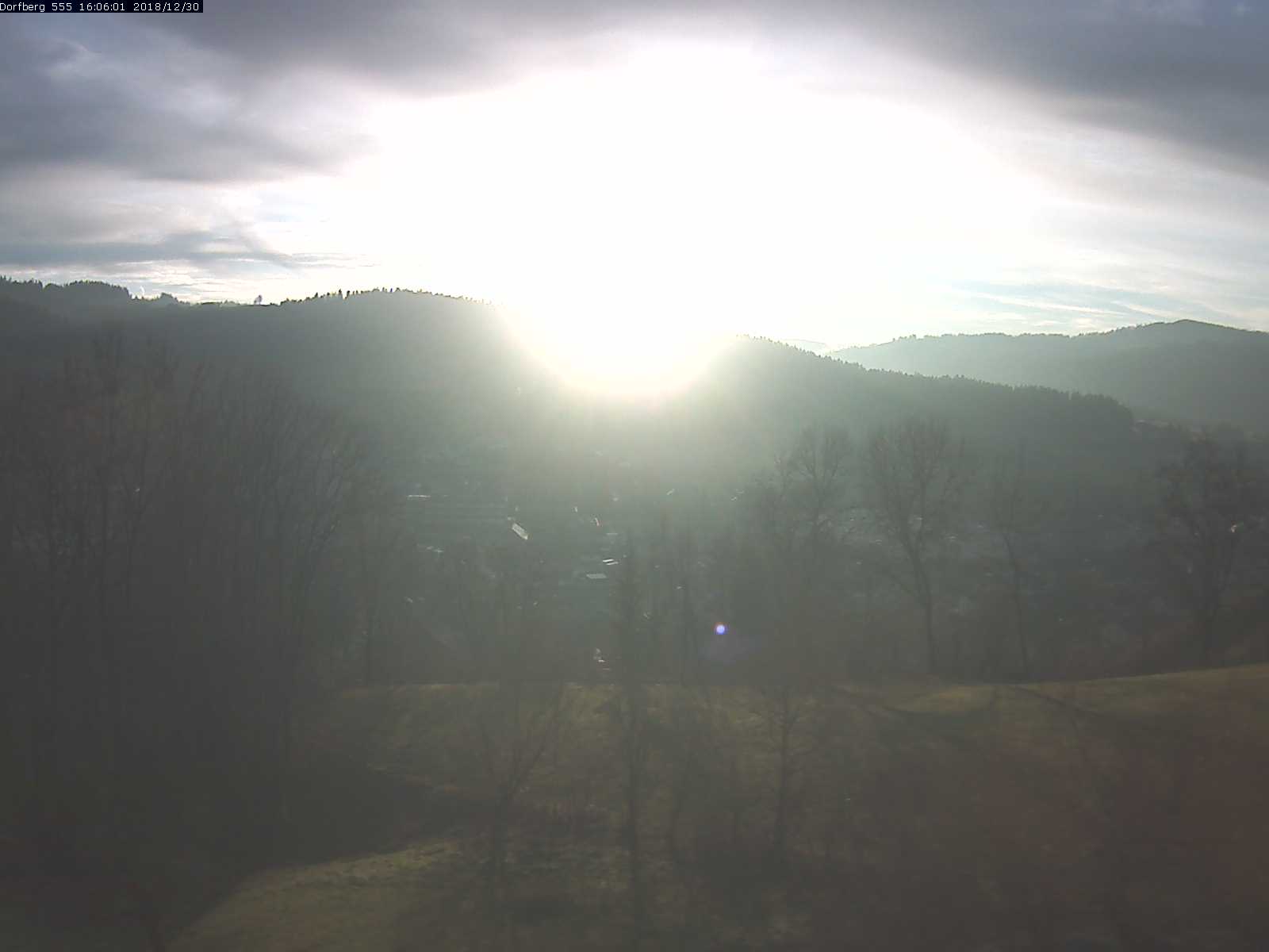 Webcam-Bild: Aussicht vom Dorfberg in Langnau 20181230-160601