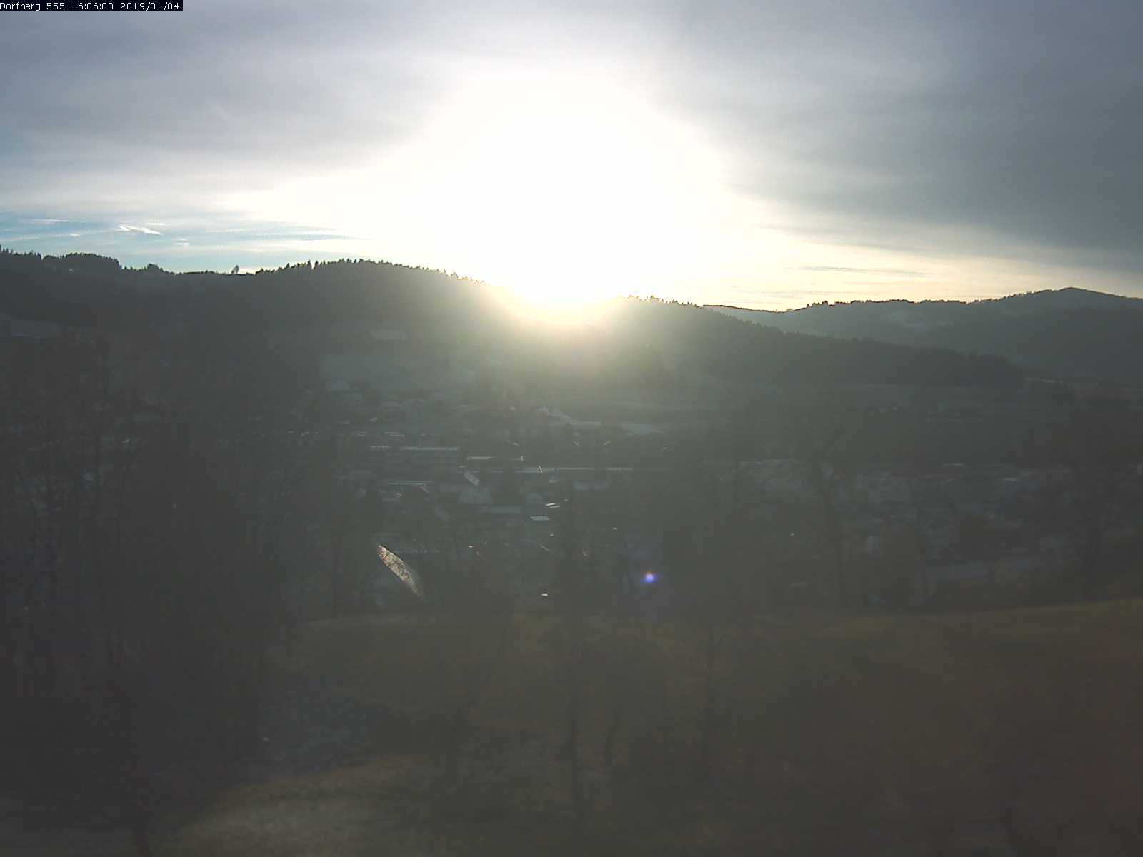Webcam-Bild: Aussicht vom Dorfberg in Langnau 20190104-160602
