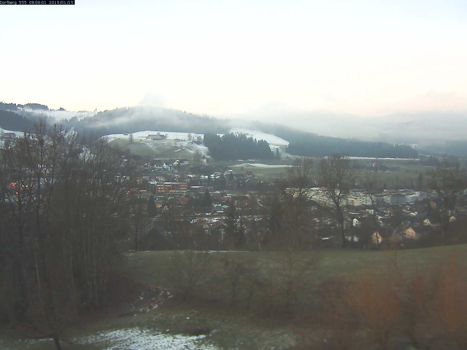 Webcam-Bild: Aussicht vom Dorfberg in Langnau 20190115-080601