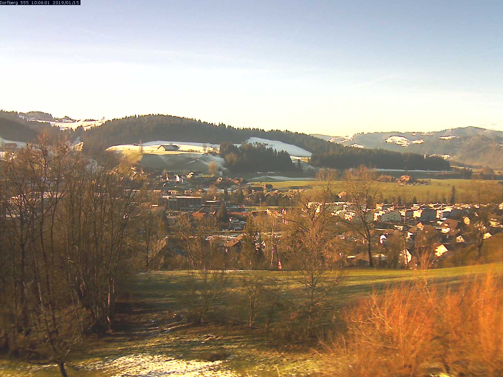 Webcam-Bild: Aussicht vom Dorfberg in Langnau 20190115-100601